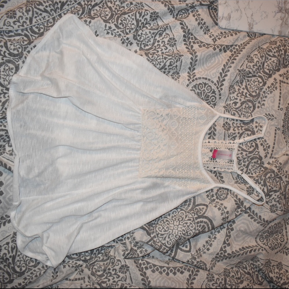 White tank top